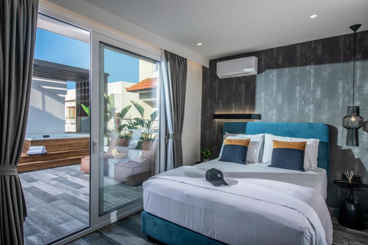 Maison Aqua Suite With Private Mini Pool Jacuzzi ヘルソニソス エクステリア 写真