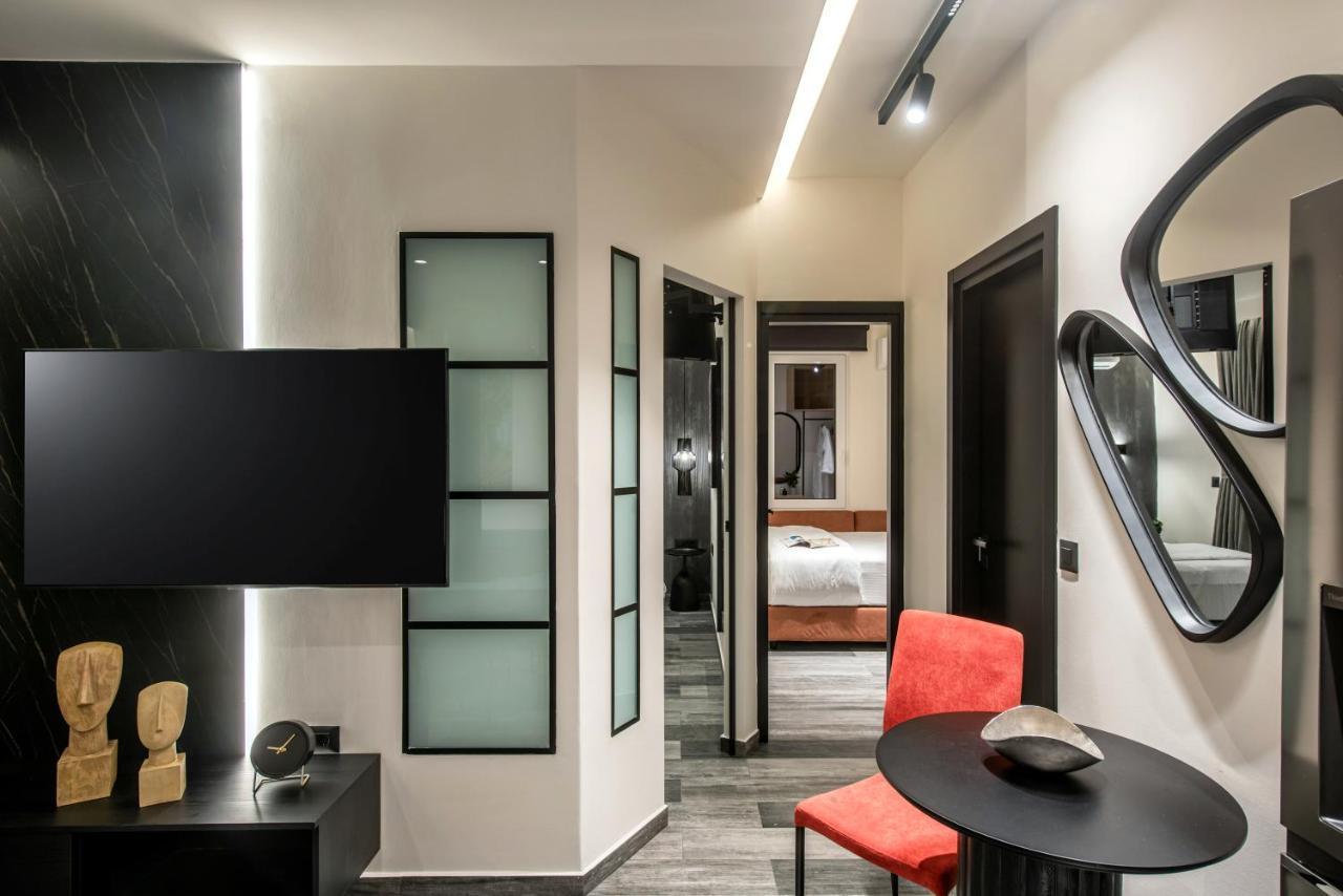 Maison Aqua Suite With Private Mini Pool Jacuzzi ヘルソニソス エクステリア 写真